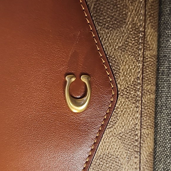 Coach Wyn Soft Wallet In Colorblock Signature Canvas - Picture 6 of 8